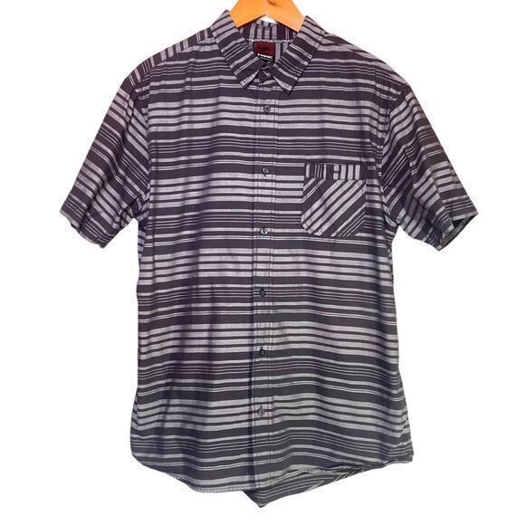 Tony Hawk Black Gray Stripe Button Down Short Sleeve Men‎ Size XXL Skater - Picture 1 of 11